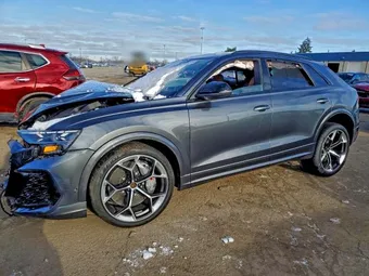 2025 Audi RS Q8 WU1ARBF18SD016676