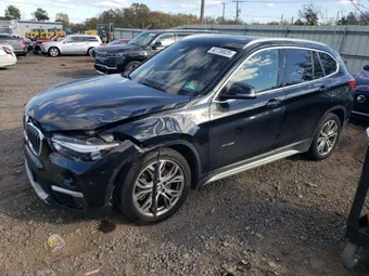 2017 BMW X1 WBXHT3Z33H4A56940