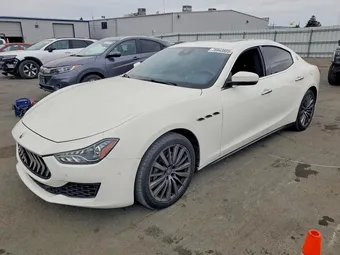 2020 Maserati Ghibli ZAM57XSA5L1344451