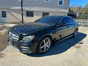 2017 Mercedes-Benz E-Class WDDZF4KBXHA053876