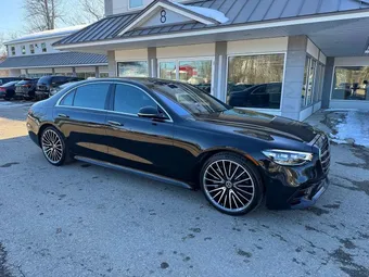 2022 Mercedes-Benz S-Class W1K6G7GB8NA100778