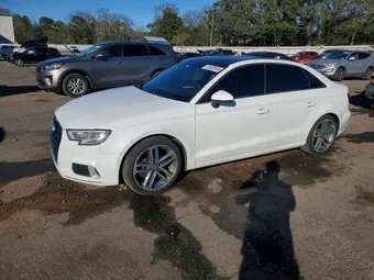 2018 Audi A3 WAUAUGFF3J1042796