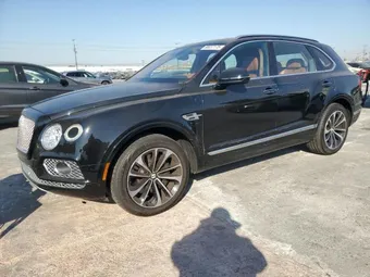 2019 Bentley Bentayga SJAAM2ZV3KC027618