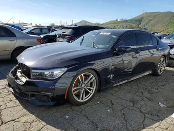 2017 BMW 7 Series WBA7E2C52HG739597