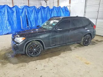 2015 BMW X1 WBAVL1C57FVY29229