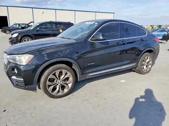 2018 BMW X4 5UXXW3C5XJ0T82883