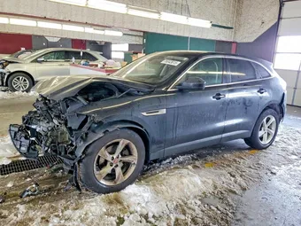 2019 Jaguar F-PACE SADCS2FX1KA604827