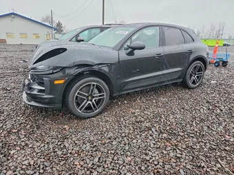 2020 Porsche Macan WP1AB2A55LLB37909