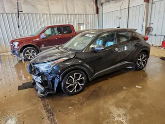2018 Toyota C-HR NMTKHMBX9JR004614