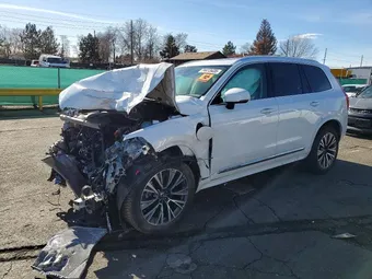 2022 Volvo XC90 Recharge Plug-IN Hybrid YV4H600Z1N1859189