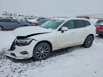 2018 Volvo XC60 YV4102RL6J1031694