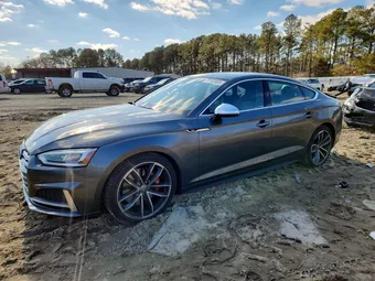 2018 Audi S5 WAUB4CF5XJA115103