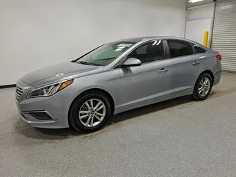 2017 Hyundai Sonata 5NPE24AF0HH520241