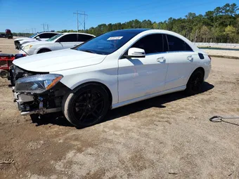 2018 Mercedes-Benz CLA-Class WDDSJ4EB6JN586480