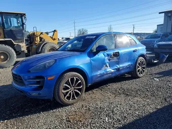 2016 Porsche Macan WP1AF2A50GLB95047