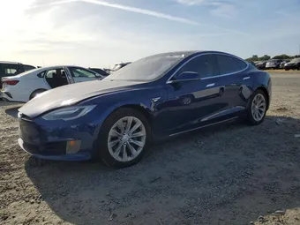 2016 Tesla Model S 5YJSA1E17GF139387