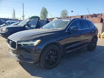 2019 Volvo XC60 LYV102DK9KB349577