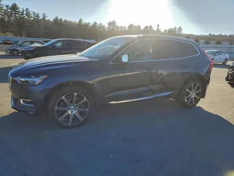 2018 Volvo XC60 YV4A22RL9J1032199