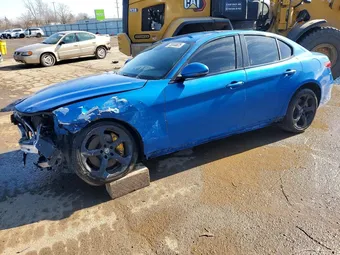 2018 Alfa Romeo ZARFAEBN9J7592820