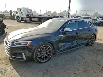 2018 Audi S5 WAUC4CF50JA103742