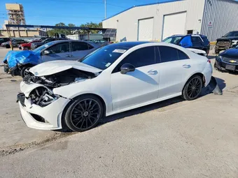 2021 Mercedes-Benz CLA-Class W1K5J4GB9MN164993