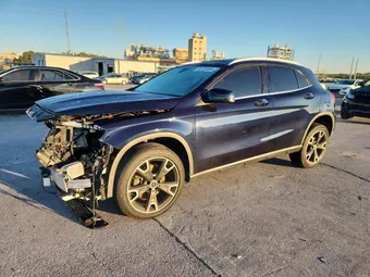 2018 Mercedes-Benz GLA-Class WDCTG4EB9JJ466395