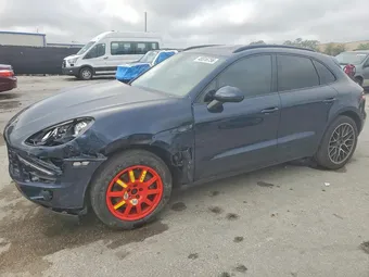 2018 Porsche Macan WP1AA2A54JLB23306