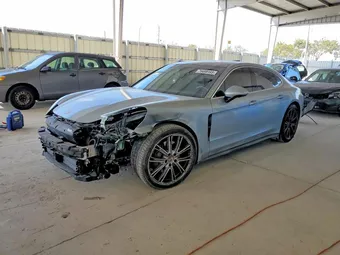 2018 Porsche Panamera WP0AB2A76JL136591