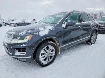 2016 Volkswagen Touareg WVGEF9BP4GD006823