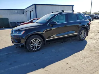 2015 Volkswagen Touareg WVGEP9BP4FD007188