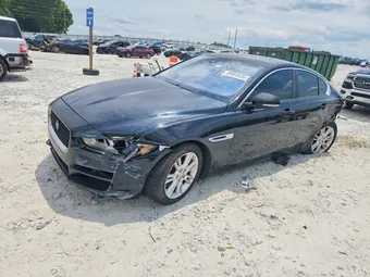 2018 Jaguar XE SAJAD4FX0JCP28438