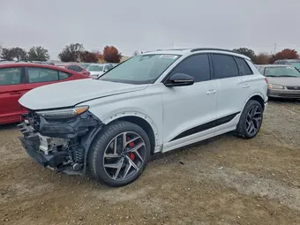 2025 Audi SQ6 e-tron WA125BGFXSA011885