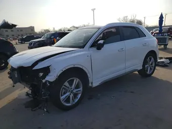 2024 Audi Q3 WA1EECF38R1035039