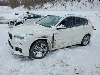 2018 BMW X1 WBXHT3C37J5F88927