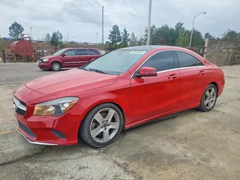 2018 Mercedes-Benz CLA-Class WDDSJ4GB7JN634033