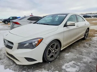 2016 Mercedes-Benz CLA-Class WDDSJ4GB5GN332586