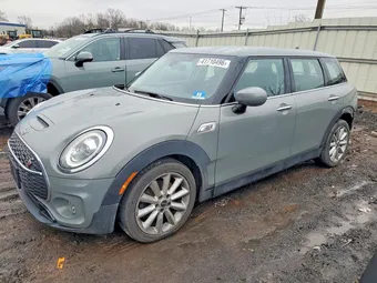 2020 Mini Clubman WMWXJ1C0XL2M90661