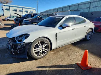 2017 Porsche Panamera WP0AA2A78HL103346