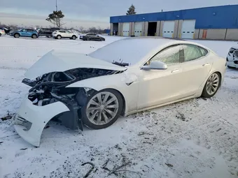 2017 Tesla Model S 5YJSA1E25HF224500