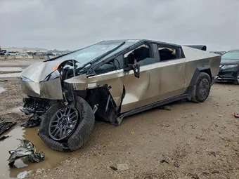 2025 Tesla Cybertruck 7G2CEHED6SA059240