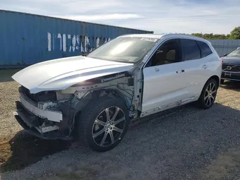 2018 Volvo XC60 LYVA22RL4JB110318