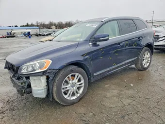 2016 Volvo XC60 YV4612RK2G2807851
