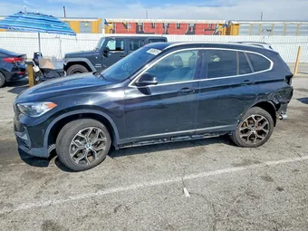 2021 BMW X1 WBXJG7C02M5T05659