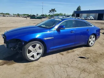 2017 Jaguar XJ-Series SAJWJ2GD1H8W06076
