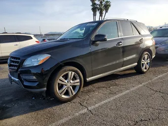 2015 Mercedes-Benz M-Class 4JGDA5JB2FA514457