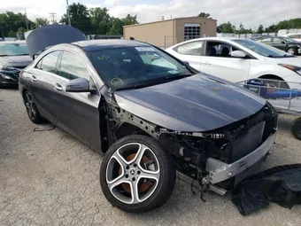 2018 Mercedes-Benz CLA-Class WDDSJ4GB5JN527613