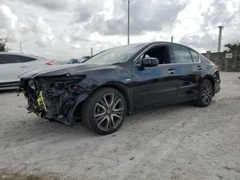 2018 Acura RLX JH4KC2F95JC000513