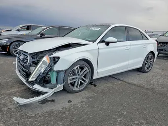 2018 Audi A3 WAUAUGFFXJ1086911