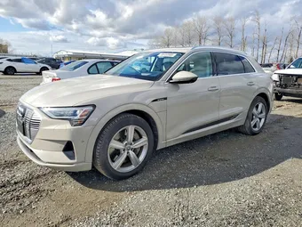 2019 Audi e-tron WA1VABGE6KB014759