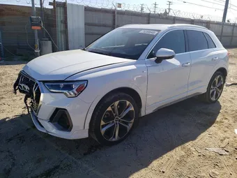 2019 Audi Q3 WA1EECF3XK1086614